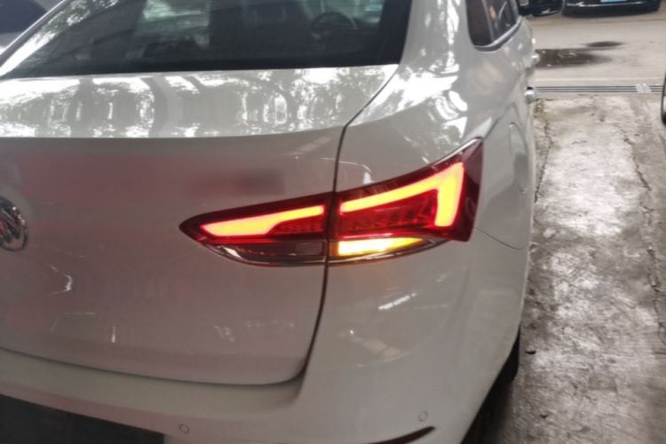 Used Buick GT 2021 1.3T Automatic Mild Hybrid Elite Version Exterior 3