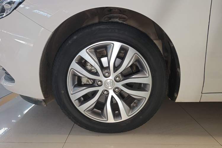 Used Buick GT 2021 1.3T Automatic Mild Hybrid Elite Version Exterior 4