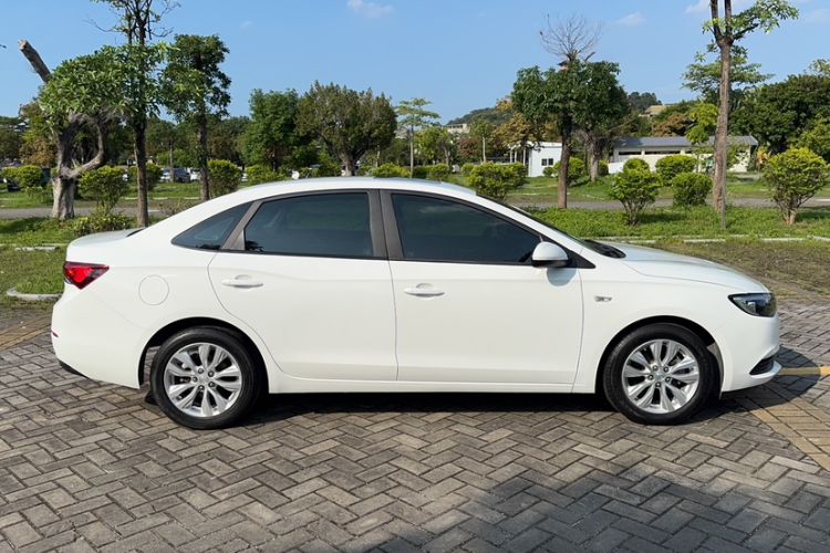 Used Buick GT 2021 Revised Version Flagship 1.5L Automatic Elite Edition Exterior 4