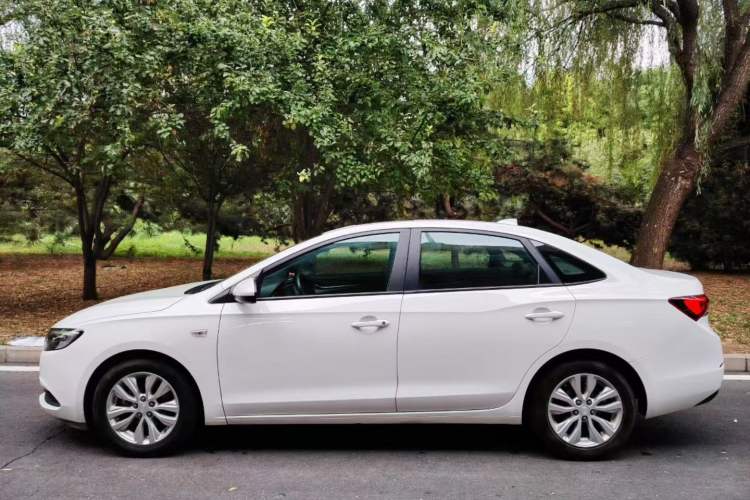 Used Buick GT 2021 Revised Version Flagship 1.5L Automatic Elite Edition Exterior 4