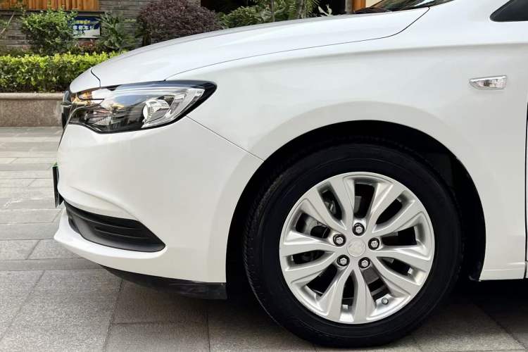 Used Buick GT 2021 Revised Version Flagship 1.5L Automatic Elite Edition Exterior 4