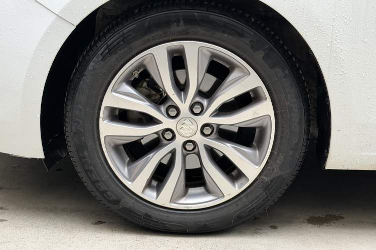 Used Buick GT 2021 Revised Version 1.3T Automatic Mild Hybrid Elite Edition Exterior 4
