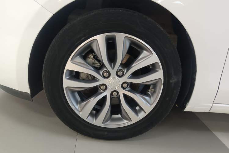 Used Buick GT 2021 Revised Version 1.3T Automatic Mild Hybrid Elite Edition Exterior 4
