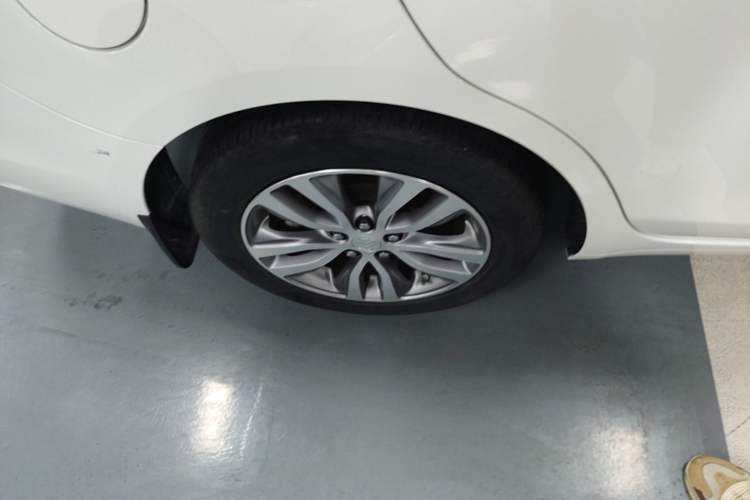 Used Buick GT 2021 Revised Version 1.3T Automatic Mild Hybrid Elite Edition Exterior 5
