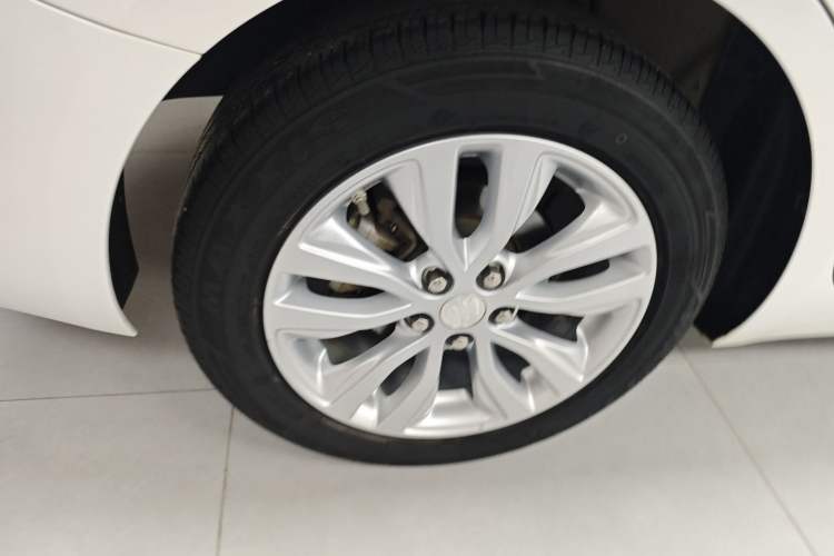 Used Buick GT 2021 Revised Version Flagship 1.5L Automatic Elite Edition Exterior 5