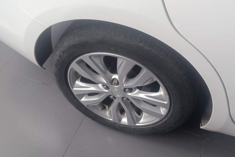 Used Buick GT 2021 Revised Version Flagship 1.5L Automatic Elite Edition Exterior 5