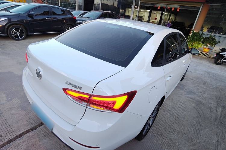 Used Buick GT 2021 Revised Version 1.3T Automatic Mild Hybrid Elite Edition Exterior 5