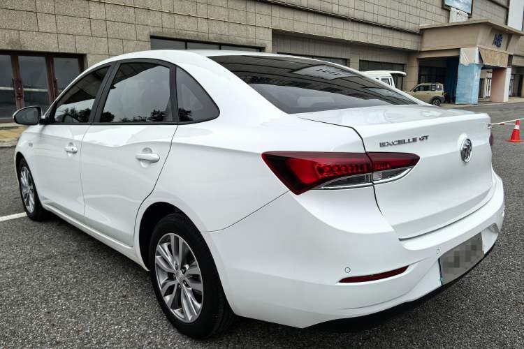 Used Buick GT 2021 1.3T Automatic Mild Hybrid Elite Version Exterior 5