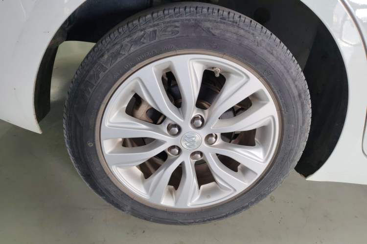 Used Buick GT 2021 Exemplar 1.5L Automatic Elite Version Exterior 5