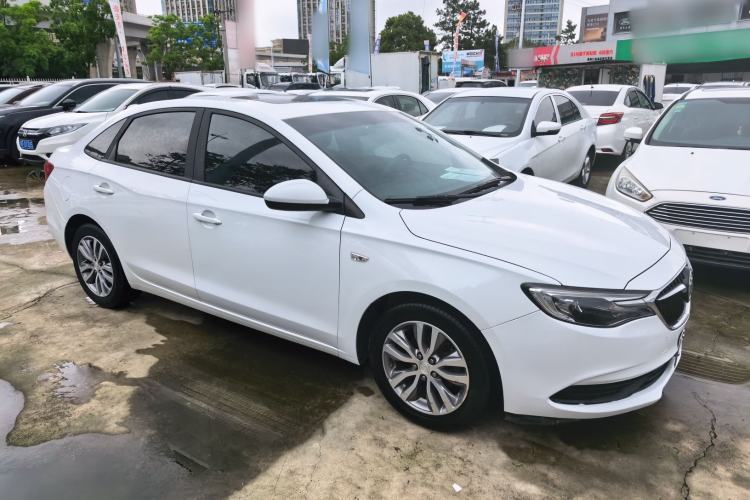 Used Buick GT 2021 1.3T Automatic Mild Hybrid Elite Version Exterior 5