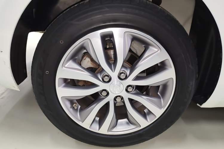 Used Buick GT 2021 1.3T Automatic Mild Hybrid Elite Version Exterior 5