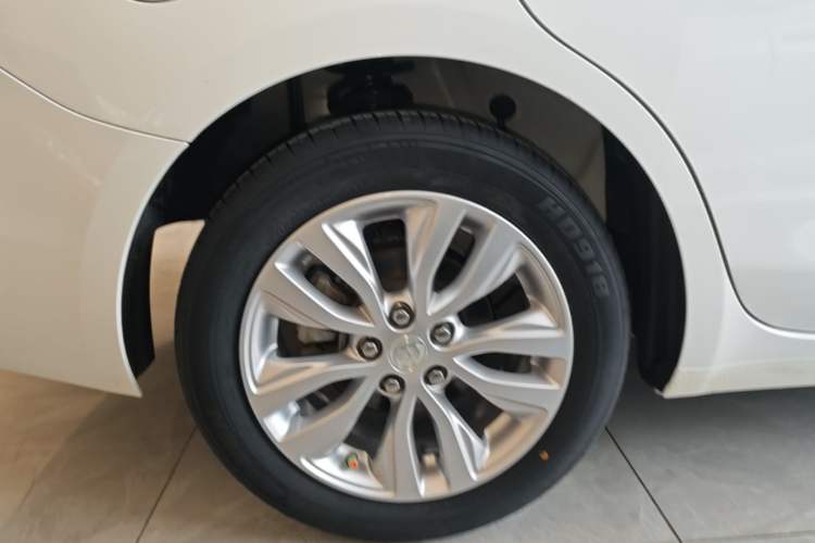 Used Buick GT 2021 Revised Version Flagship 1.5L Automatic Elite Edition Exterior 5