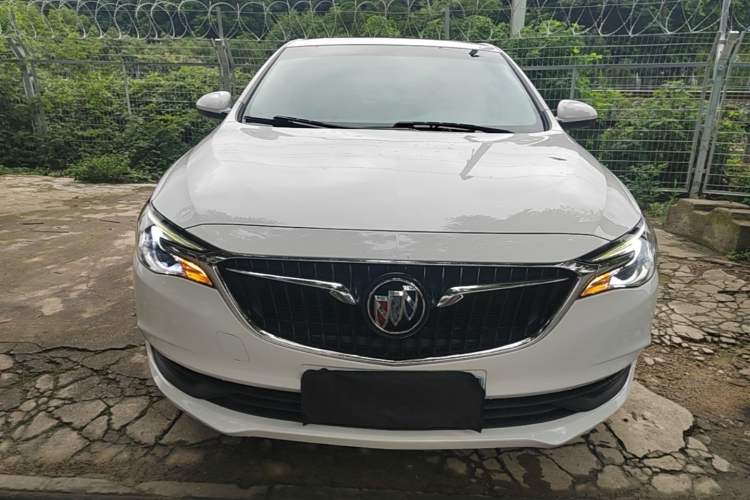 Used Buick GT 2021 Revised Version 1.3T Automatic Mild Hybrid Elite Edition Front