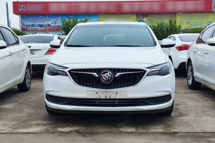 Used Buick GT 2021 1.3T Automatic Mild Hybrid Elite Version Front