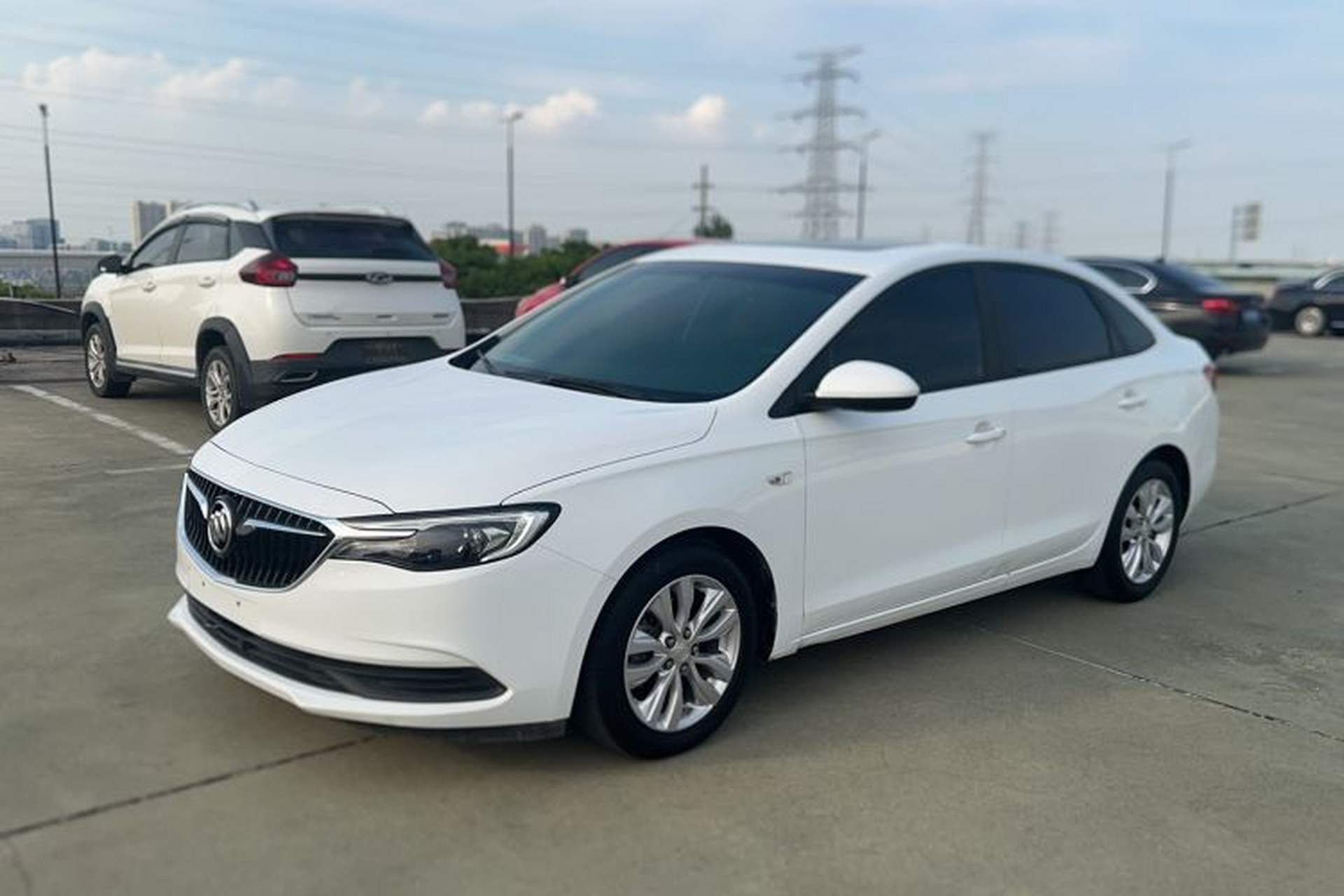 Used Buick GT 2021 Revised Version Flagship 1.5L Automatic Elite Edition Front Left 45 Deg