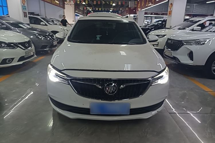 Used Buick GT 2021 1.3T Automatic Mild Hybrid Elite Version Front