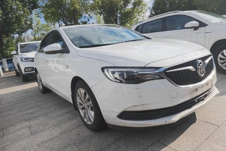 Used Buick GT 2021 Revised Version Flagship 1.5L Automatic Entry-Level Trim Front Right 45 Deg