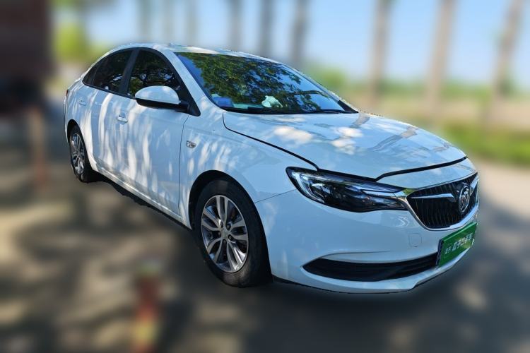 Used Buick GT 2021 1.3T Automatic Mild Hybrid Elite Version Front Right 45 Deg