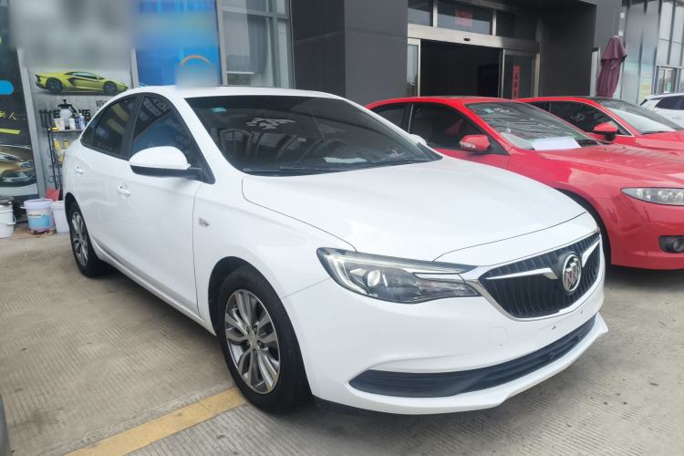 Used Buick GT 2021 1.3T Automatic Mild Hybrid Elite Version Front Right 45 Deg