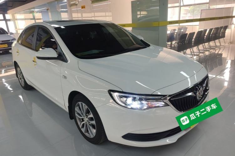 Used Buick GT 2021 Revised Version 1.3T Automatic Mild Hybrid Elite Edition Front Right 45 Deg
