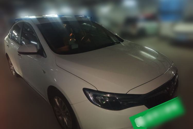 Used Buick GT 2021 Revised Version 1.3T Automatic Mild Hybrid Elite Edition Front Right 45 Deg