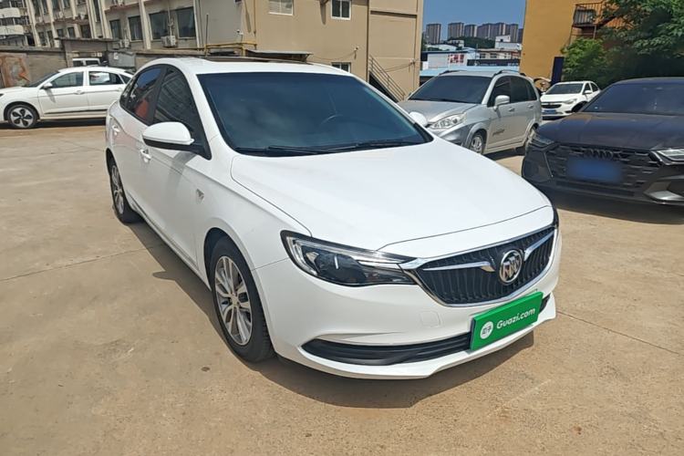 Used Buick GT 2021 1.3T Automatic Mild Hybrid Elite Version Front Right 45 Deg