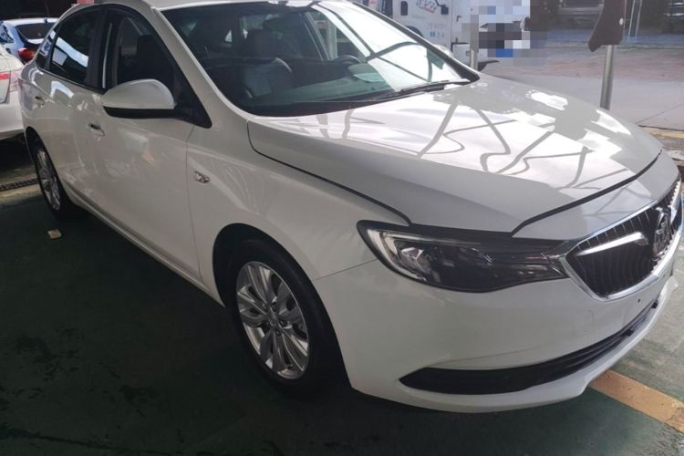 Used Buick GT 2021 1.3T Automatic Mild Hybrid Elite Version Front Right 45 Deg