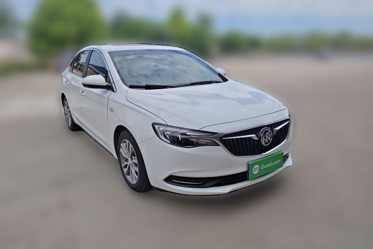 Used Buick GT 2021 1.3T Automatic Mild Hybrid Elite Version Front Right 45 Deg