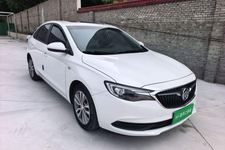 Used Buick GT 2021 Revised Version 1.3T Automatic Mild Hybrid Advanced Edition Front Right 45 Deg