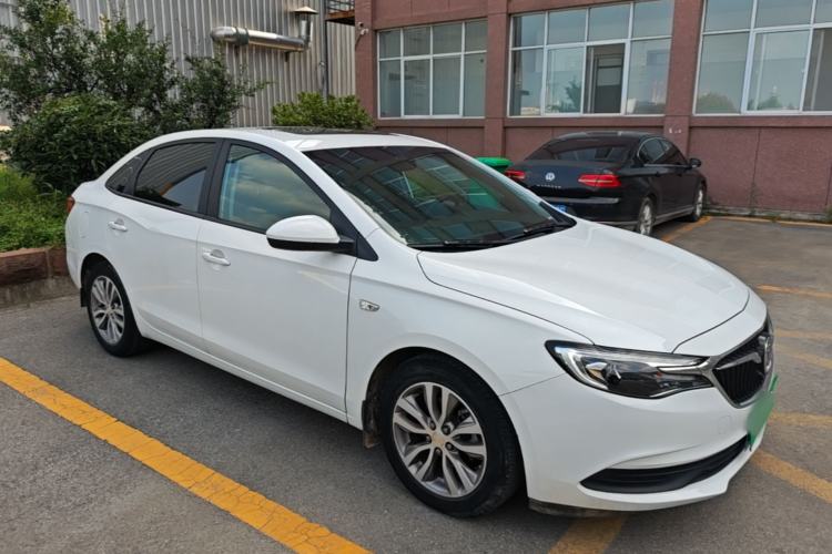 Used Buick GT 2021 Revised Version 1.3T Automatic Mild Hybrid Elite Edition Front Right 45 Deg