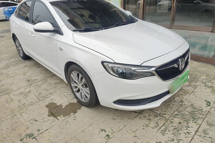 Used Buick GT 2021 1.3T Automatic Mild Hybrid Elite Version Front Right 45 Deg