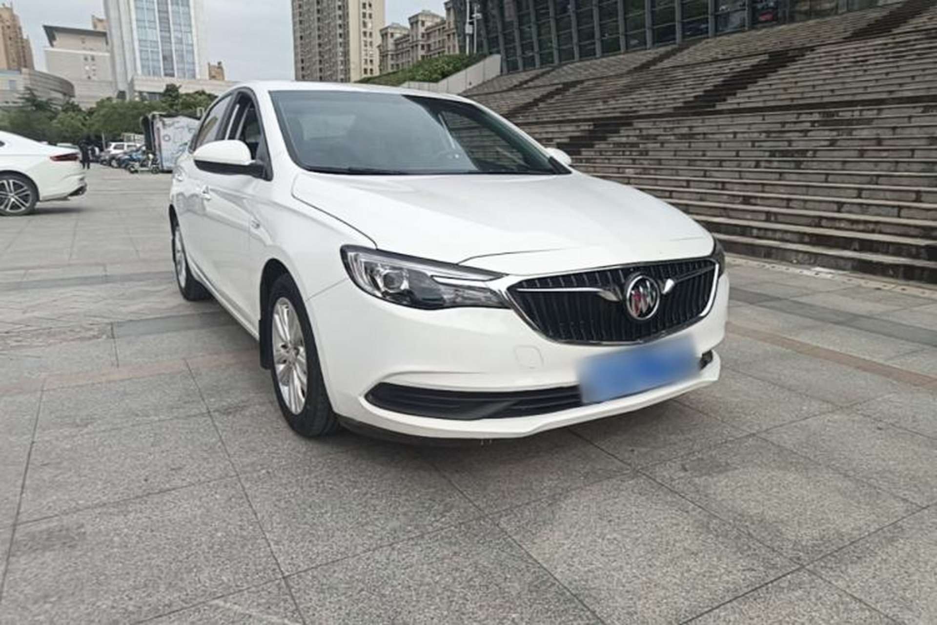 Used Buick GT 2021 Revised Version Flagship 1.5L Automatic Elite Edition Front Right 45 Deg
