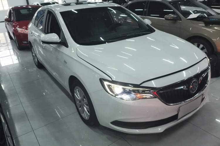 Used Buick GT 2021 Revised Version Flagship 1.5L Automatic Elite Edition Front Right 45 Deg