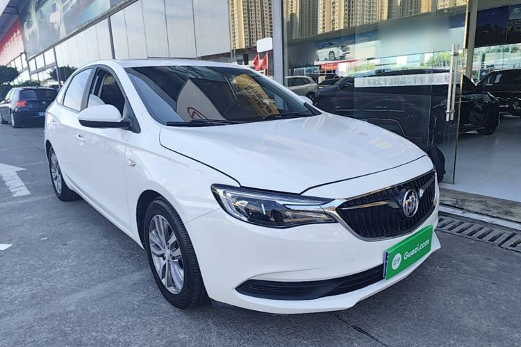 Used Buick GT 2021 1.3T Automatic Mild Hybrid Elite Version Front Right 45 Deg