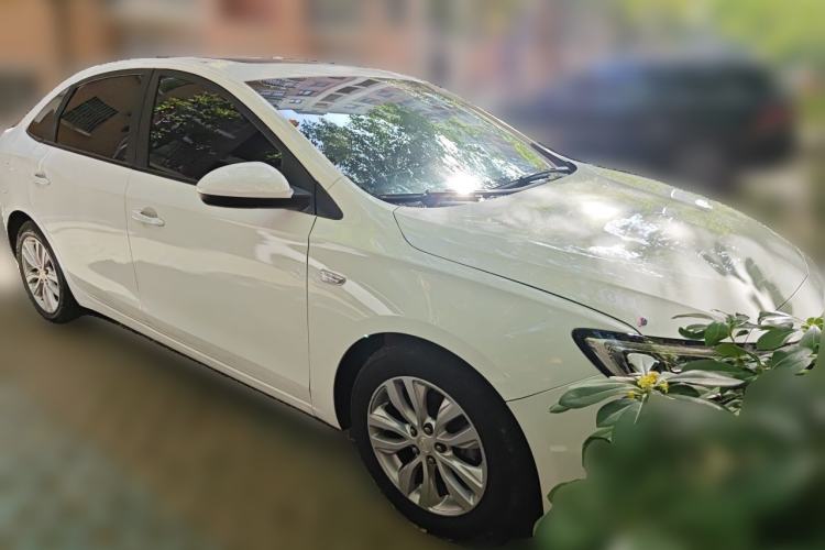 Used Buick GT 2021 Revised Version Flagship 1.5L Automatic Elite Edition Front Right 45 Deg