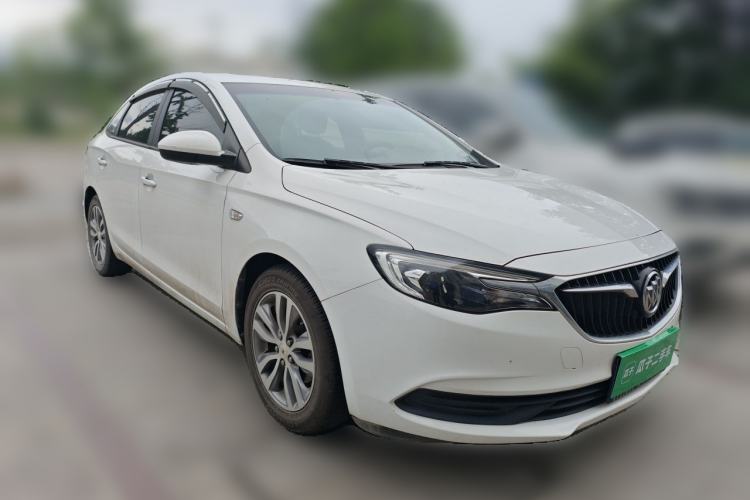 Used Buick GT 2021 1.3T Automatic Mild Hybrid Elite Version Front Right 45 Deg