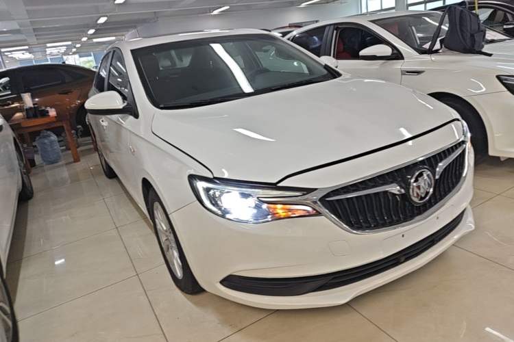 Used Buick GT 2021 Revised Version Flagship 1.5L Automatic Elite Edition Front Right 45 Deg