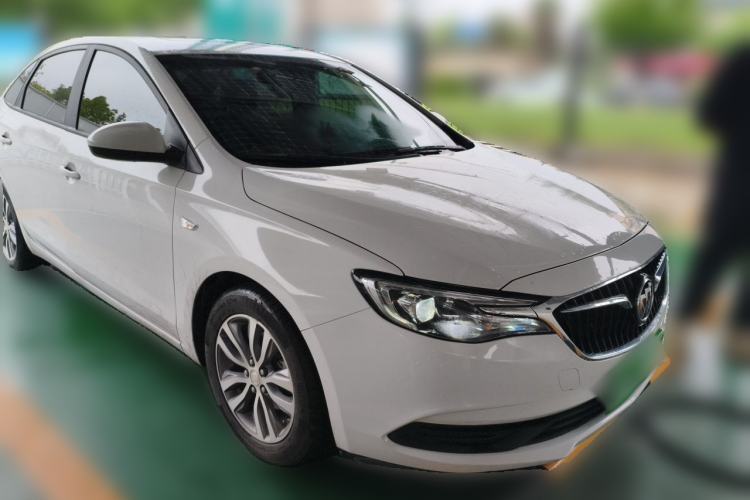 Used Buick GT 2021 Revised Version 1.3T Automatic Mild Hybrid Elite Edition Front Right 45 Deg