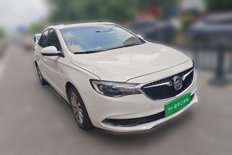 Used Buick GT 2021 Revised Version 1.3T Automatic Mild Hybrid Elite Edition Front Right 45 Deg