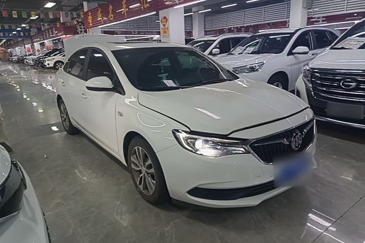 Used Buick GT 2021 1.3T Automatic Mild Hybrid Elite Version Front Right 45 Deg