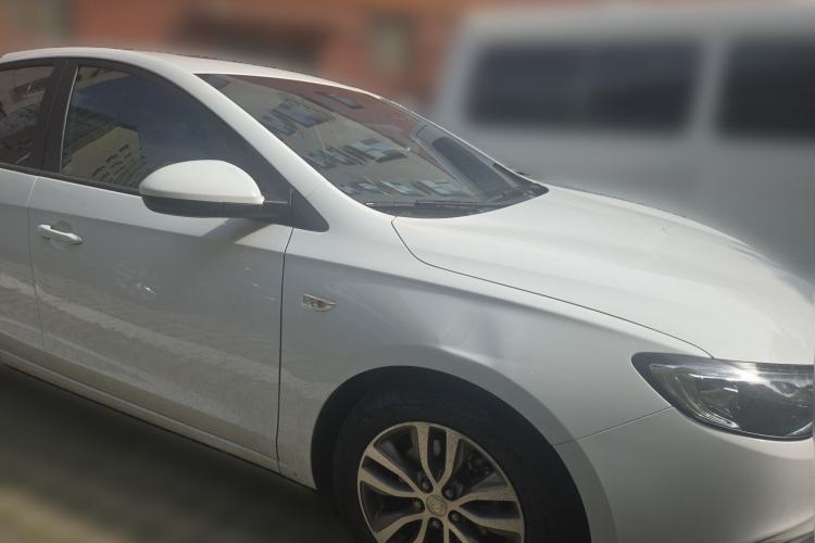 Used Buick GT 2021 Revised Version 1.3T Automatic Mild Hybrid Elite Edition Front Right 45 Deg