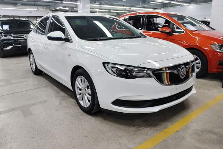 Used Buick GT 2021 Revised Version Flagship 1.5L Automatic Elite Edition Front Right 45 Deg