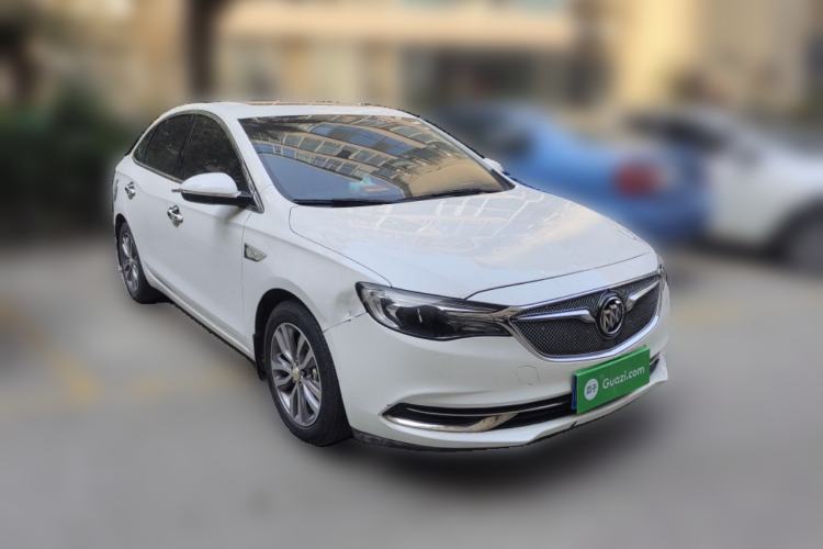 Used Buick GT 2021 1.3T Automatic Mild Hybrid Elite Version Front Right 45 Deg