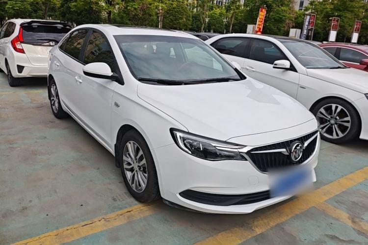 Used Buick GT 2021 1.3T Automatic Mild Hybrid Elite Version Front Right 45 Deg