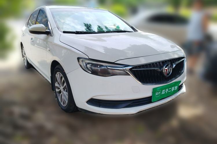 Used Buick GT 2021 1.3T Automatic Mild Hybrid Elite Version Front Right 45 Deg