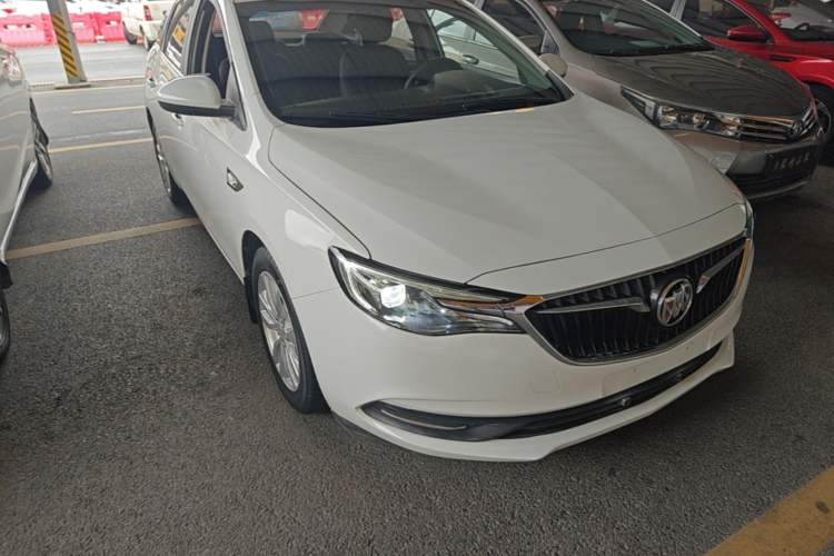Used Buick GT 2021 Revised Version Flagship 1.5L Automatic Entry-Level Trim Front Right 45 Deg