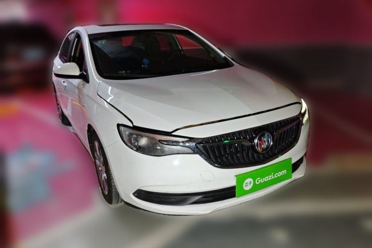 Used Buick GT 2021 1.3T Automatic Mild Hybrid Elite Version Front Right 45 Deg