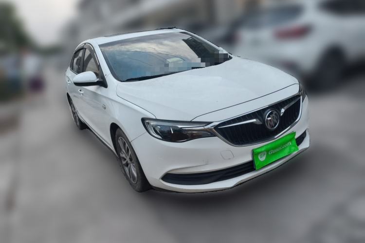 Used Buick GT 2021 1.3T Automatic Mild Hybrid Elite Version Front Right 45 Deg