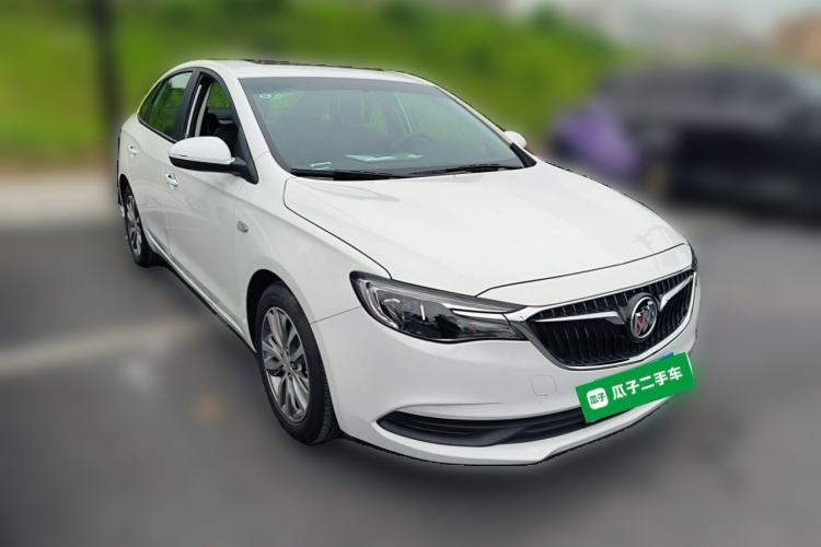 Used Buick GT 2021 1.3T Automatic Mild Hybrid Elite Version Front Right 45 Deg