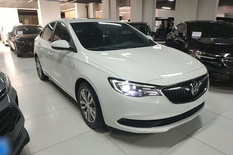 Used Buick GT 2021 Revised Version 1.3T Automatic Mild Hybrid Elite Edition Front Right 45 Deg
